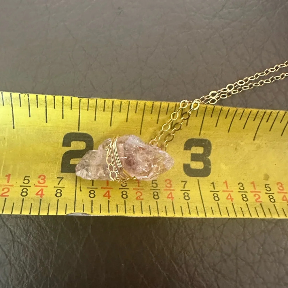 Vera Cruz Dainty Raw Amethyst Treasure - Picture 4 of 4